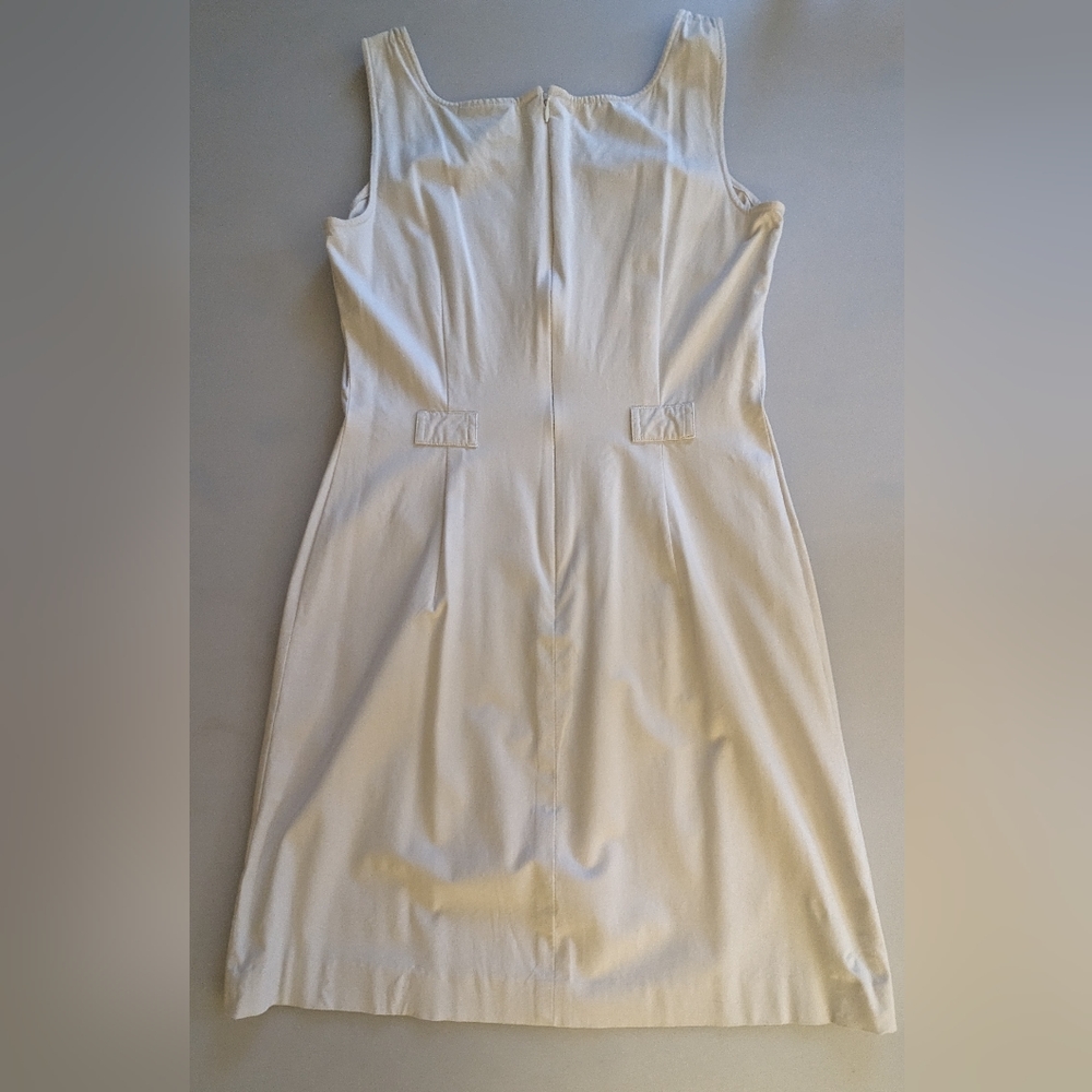 Vintage Ann Taylor Women's Stretch Classic Mini Sleeveless Belted Dress. Size 2P - Picture 4 of 11